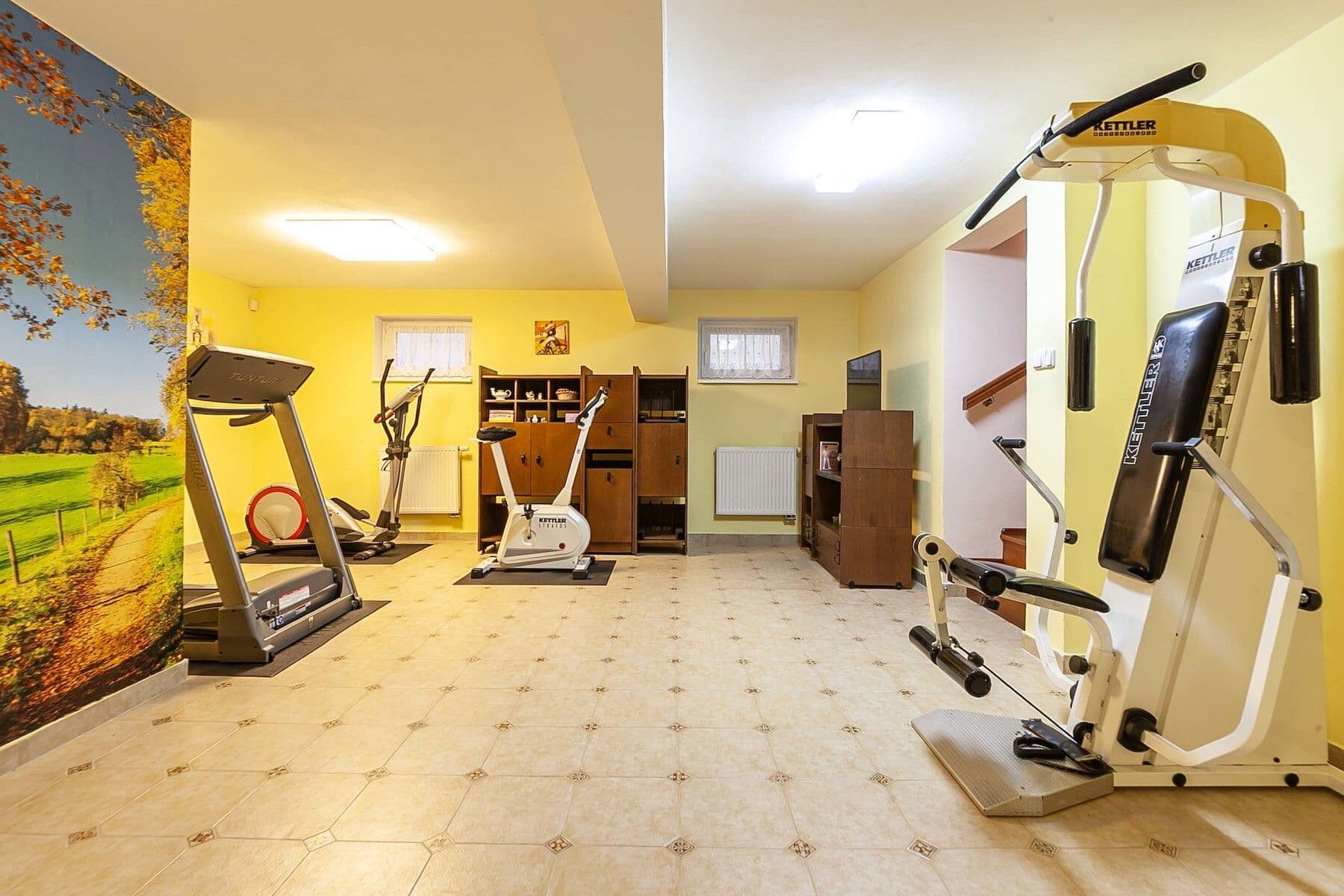 Predaj domu 348 m², pozemek 1.135 m², Sulice, Středočeský kraj Predaj domu 348 m², pozemek 1.135 m², Sulice, Středočeský kraj