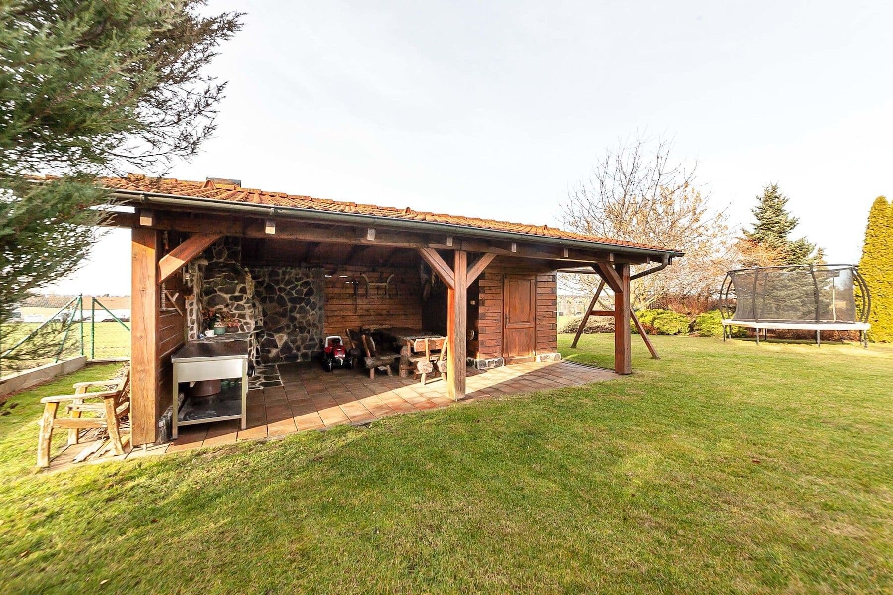 Predaj domu 348 m², pozemek 1.135 m², Sulice, Středočeský kraj Predaj domu 348 m², pozemek 1.135 m², Sulice, Středočeský kraj