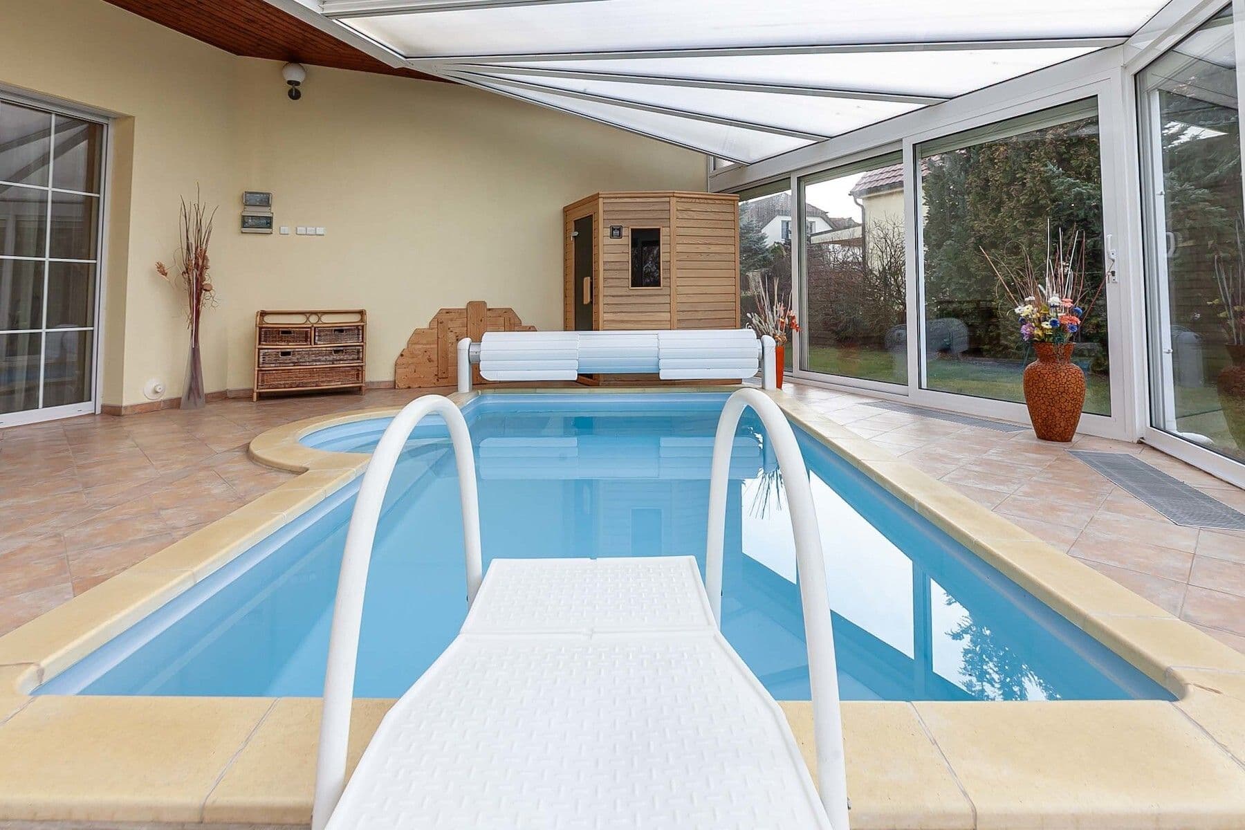 Predaj domu 348 m², pozemek 1.135 m², Sulice, Středočeský kraj Predaj domu 348 m², pozemek 1.135 m², Sulice, Středočeský kraj