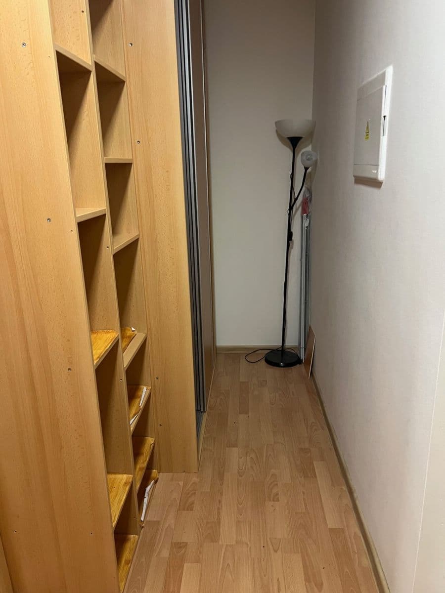 Prenájom bytu 3-izbový 95 m², Na Neklance, Praha, Praha Prenájom bytu 3-izbový 95 m², Na Neklance, Praha, Praha