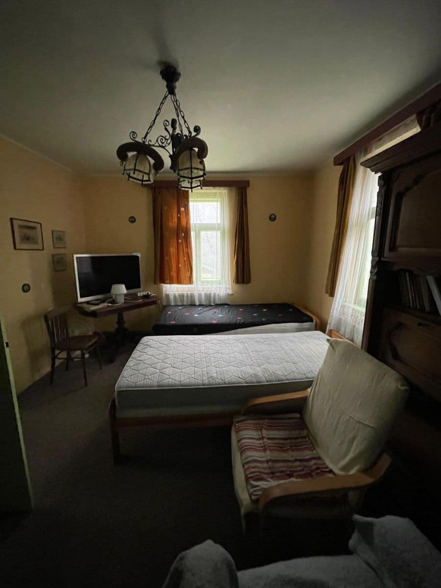 Predaj rekreačného objektu 111 m², pozemek 569 m², Mikulášovice, Ústecký kraj Predaj rekreačného objektu 111 m², pozemek 569 m², Mikulášovice, Ústecký kraj