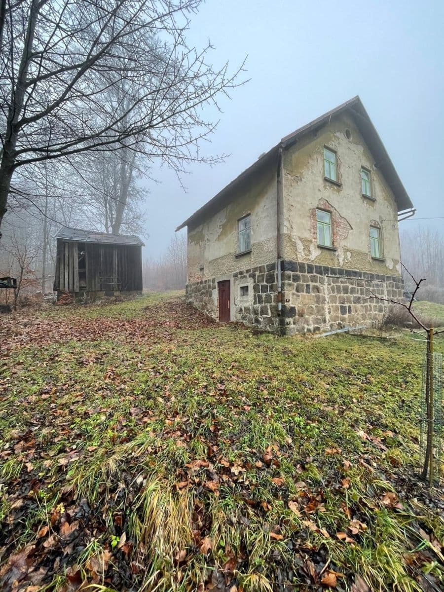 Predaj rekreačného objektu 111 m², pozemek 569 m², Mikulášovice, Ústecký kraj Predaj rekreačného objektu 111 m², pozemek 569 m², Mikulášovice, Ústecký kraj