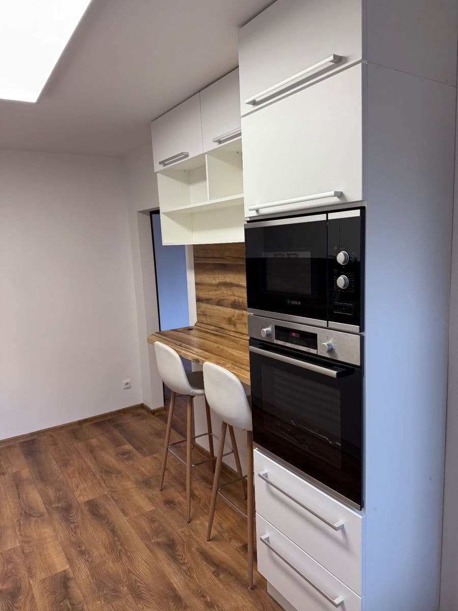 Predaj bytu 2-izbový 57 m², Růžová, Rumburk, Ústecký kraj Predaj bytu 2-izbový 57 m², Růžová, Rumburk, Ústecký kraj