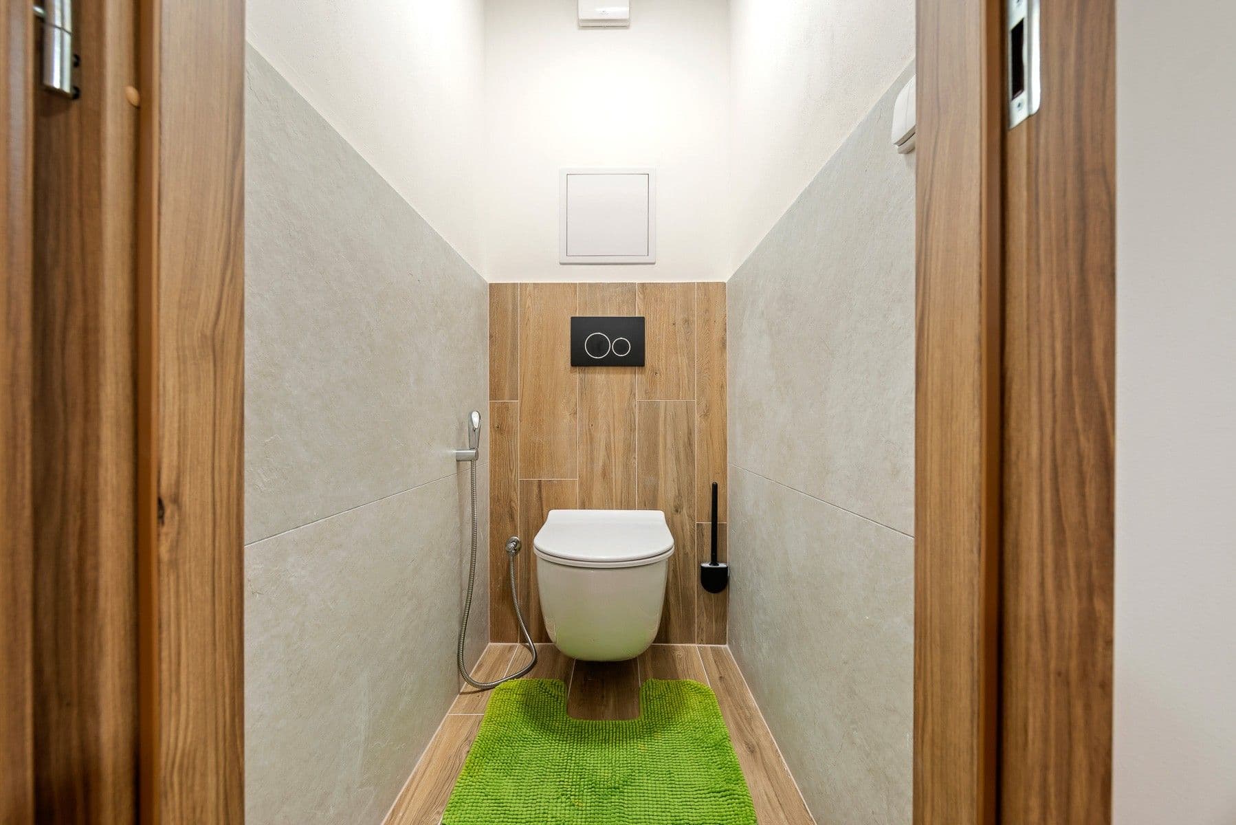 Predaj nebytového priestoru 47 m², Na Hřebenkách, Praha, Praha Predaj nebytového priestoru 47 m², Na Hřebenkách, Praha, Praha