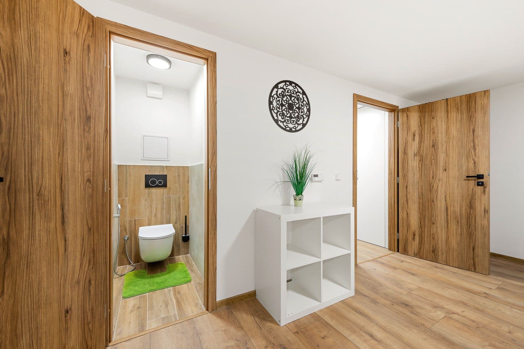 Predaj nebytového priestoru 47 m², Na Hřebenkách, Praha, Praha Predaj nebytového priestoru 47 m², Na Hřebenkách, Praha, Praha