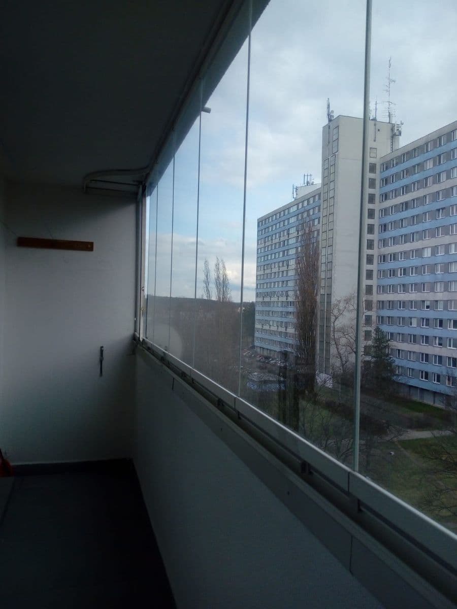 Prenájom bytu 2-izbový 40 m², Murgašova, Praha, Praha Prenájom bytu 2-izbový 40 m², Murgašova, Praha, Praha