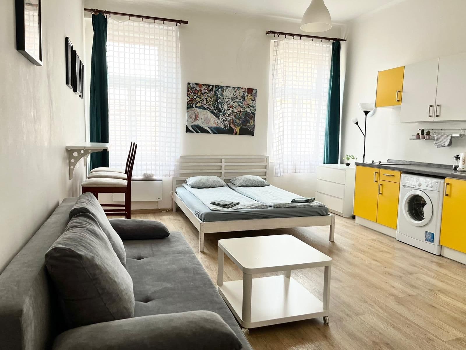 Prenájom bytu 1-izbový 30 m², Víta Nejedlého, Praha, Praha Prenájom bytu 1-izbový 30 m², Víta Nejedlého, Praha, Praha