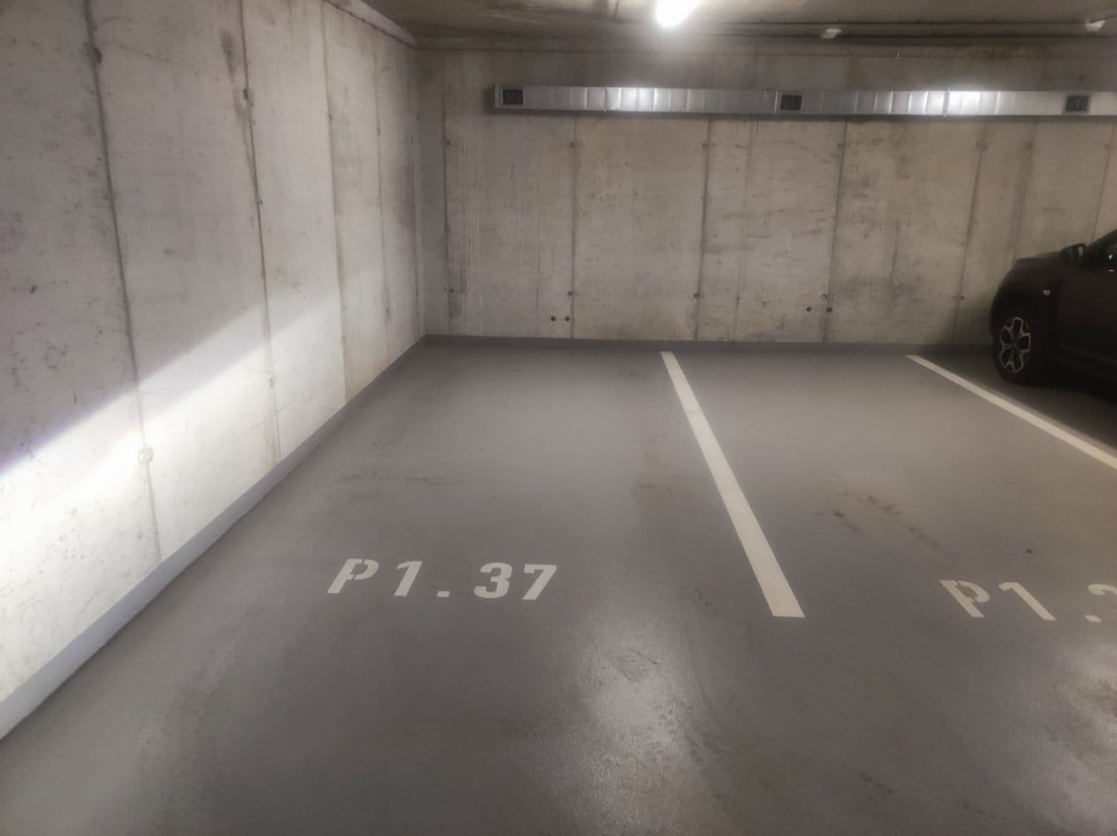 Prenájom garáže 18 m², Praha, Praha Prenájom garáže 18 m², Praha, Praha