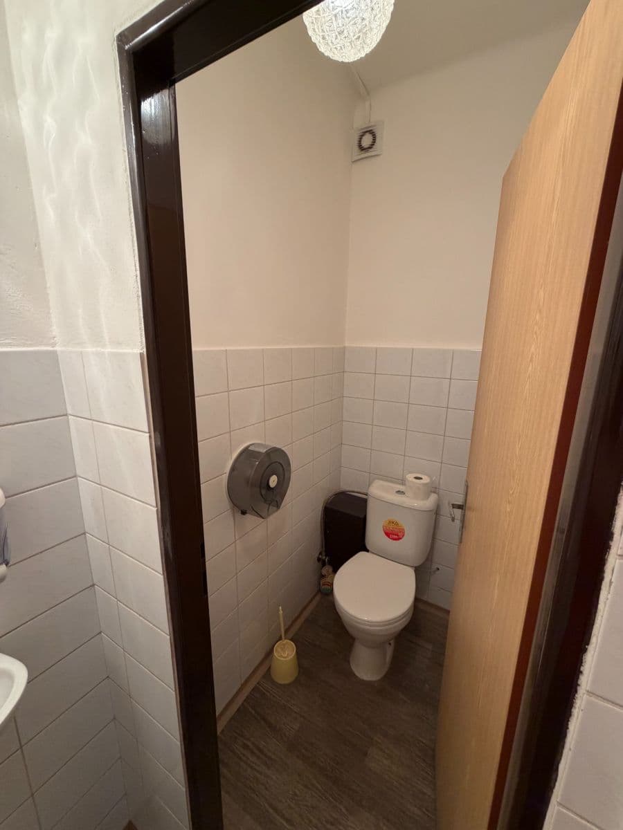 Prenájom nebytového priestoru 78 m², Hlučínská, Ludgeřovice, Moravskoslezský kraj Prenájom nebytového priestoru 78 m², Hlučínská, Ludgeřovice, Moravskoslezský kraj