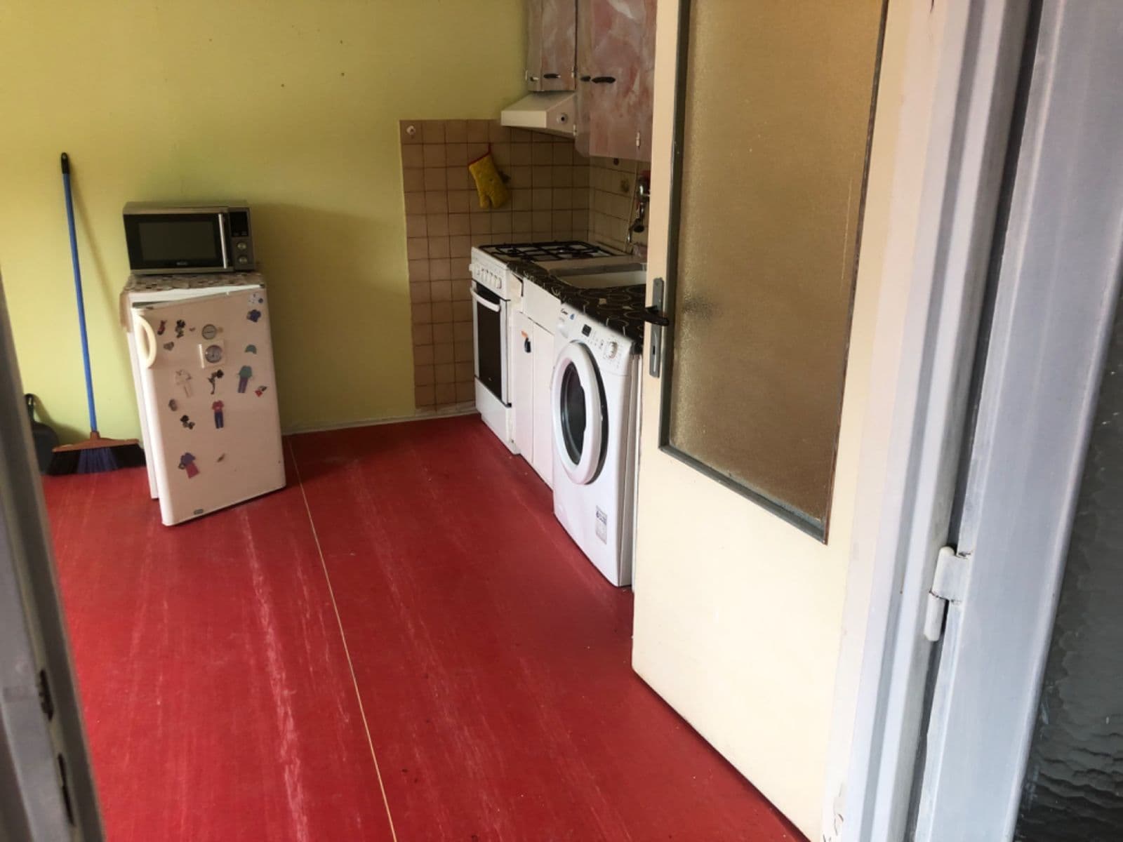 Prenájom bytu 1-izbový 40 m², Bratislavská, Teplice, Ústecký kraj Prenájom bytu 1-izbový 40 m², Bratislavská, Teplice, Ústecký kraj