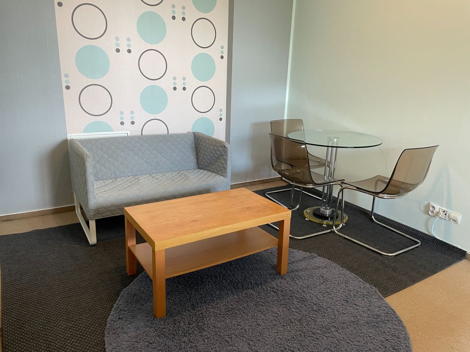 Prenájom bytu 3-izbový 50 m², Jalodvorská, Praha, Praha Prenájom bytu 3-izbový 50 m², Jalodvorská, Praha, Praha