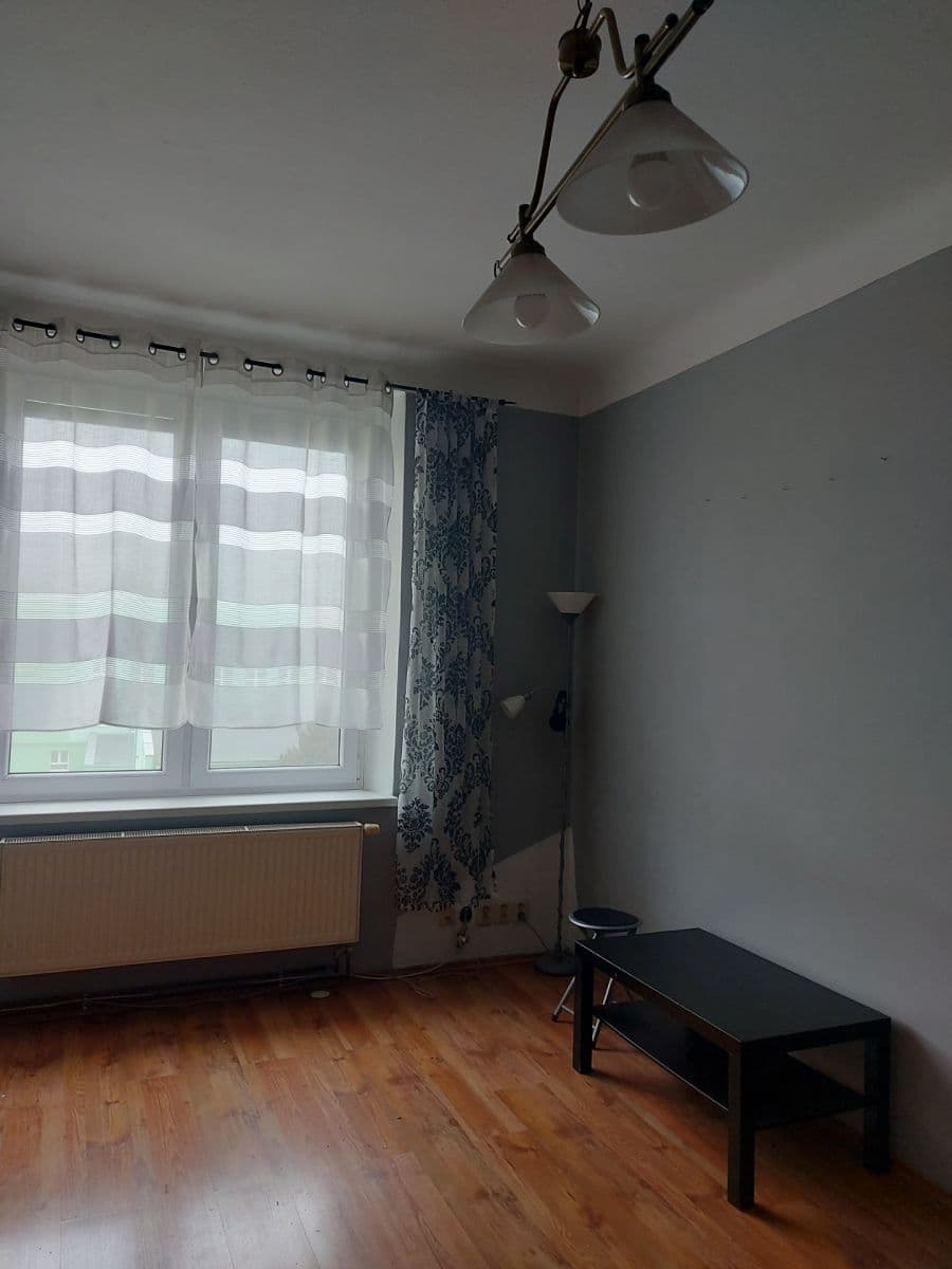 Prenájom bytu 3-izbový 65 m², Vrchlického, Plzeň, Plzeňský kraj Prenájom bytu 3-izbový 65 m², Vrchlického, Plzeň, Plzeňský kraj