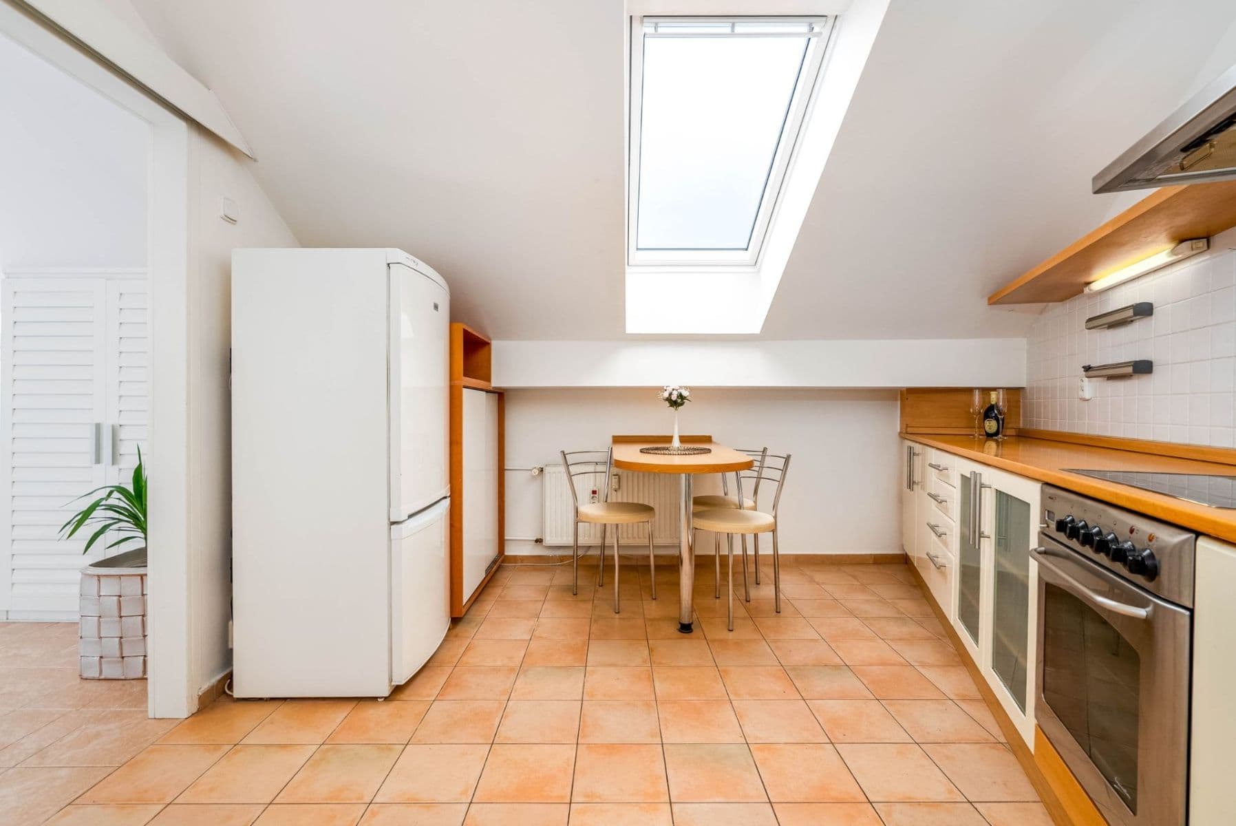 Predaj bytu 2-izbový 75 m², Lipnická, Praha, Praha Predaj bytu 2-izbový 75 m², Lipnická, Praha, Praha