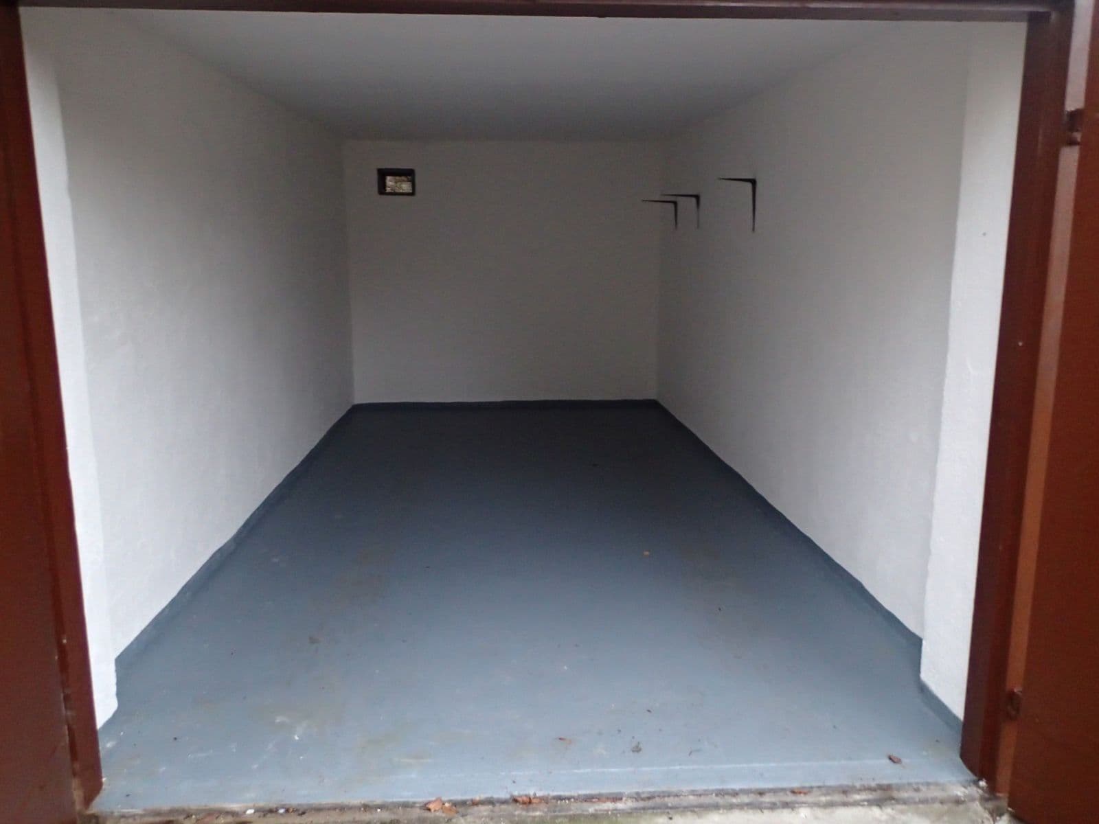 Prenájom garáže 20 m², Na Korábě, Praha, Praha Prenájom garáže 20 m², Na Korábě, Praha, Praha