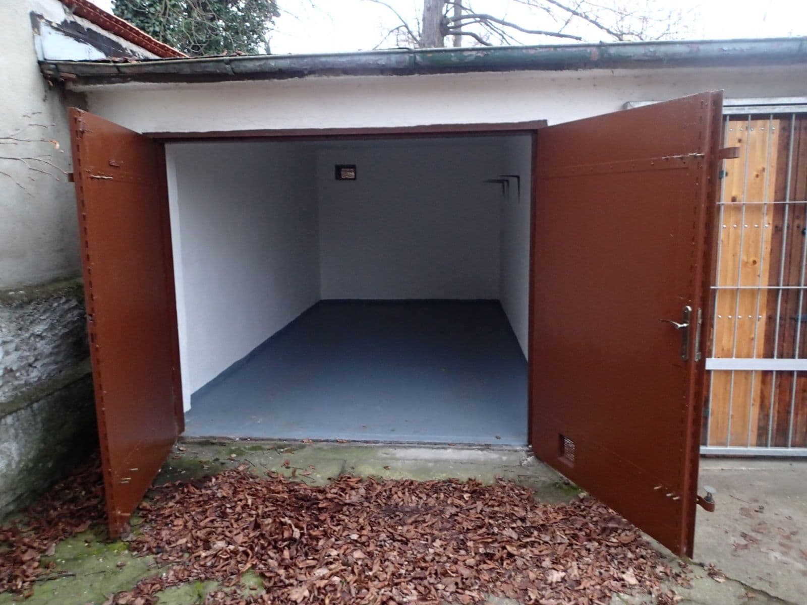 Prenájom garáže 20 m², Na Korábě, Praha, Praha Prenájom garáže 20 m², Na Korábě, Praha, Praha