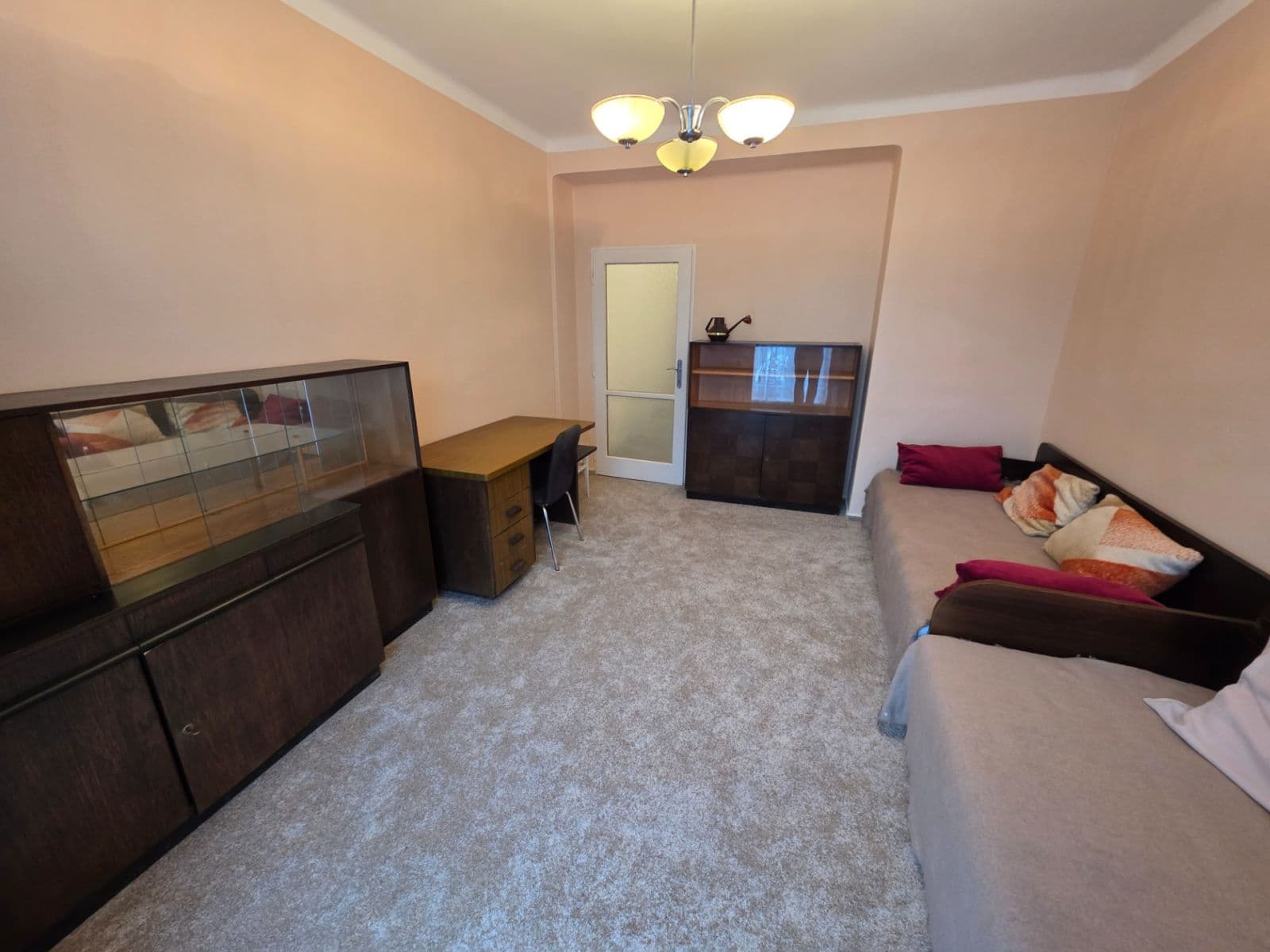 Prenájom bytu 3-izbový 80 m², Havlíčkovo náměstí, Ostrava, Moravskoslezský kraj Prenájom bytu 3-izbový 80 m², Havlíčkovo náměstí, Ostrava, Moravskoslezský kraj