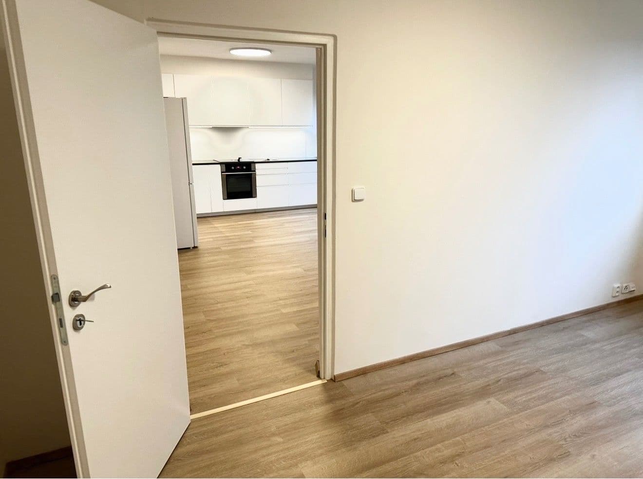 Prenájom bytu 4-izbový 83 m², Pujmanové, Praha, Praha Prenájom bytu 4-izbový 83 m², Pujmanové, Praha, Praha