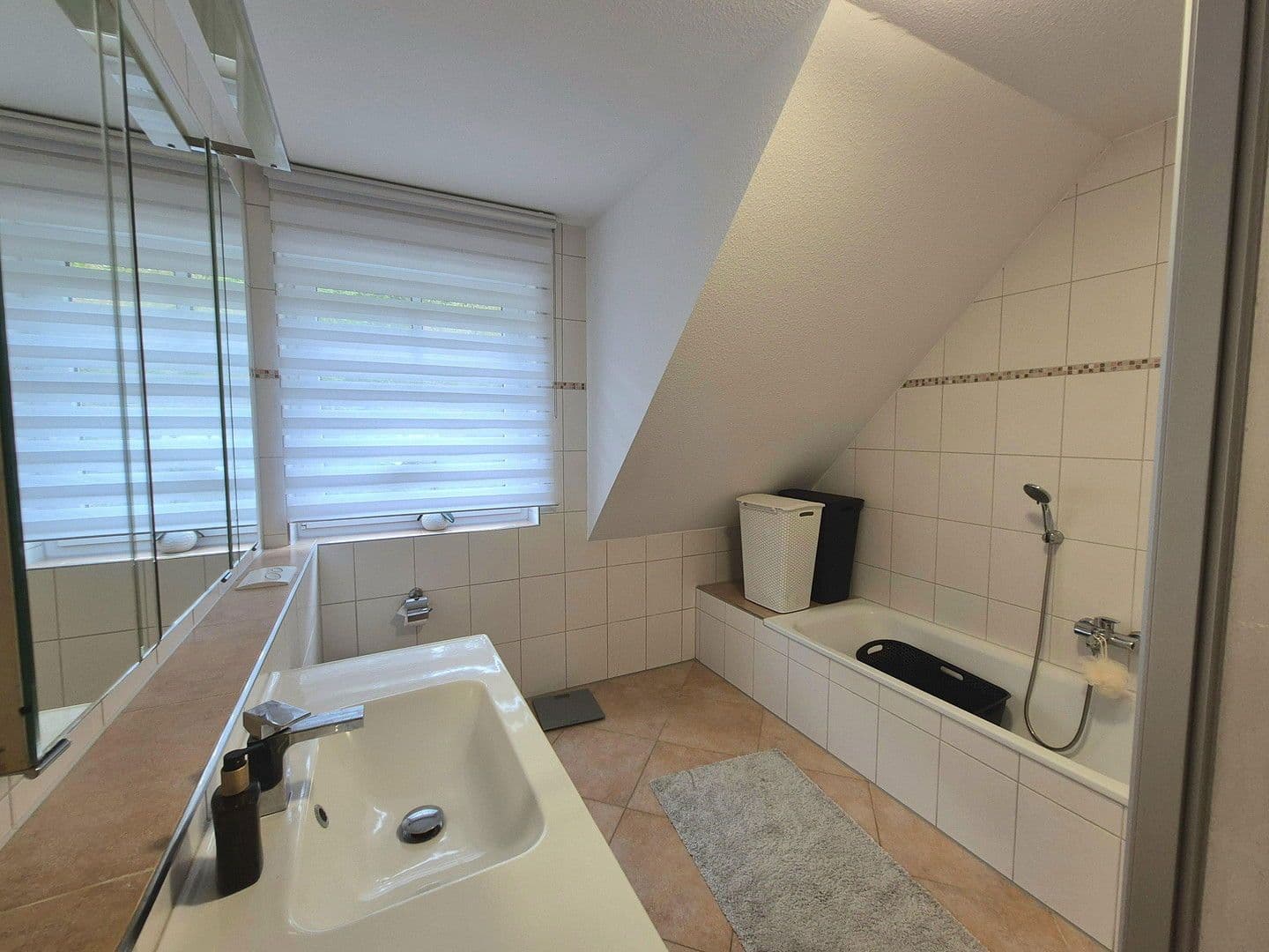 Predaj domu 125 m², pozemek 375 m², Gütersloh, Severné Porýnie - Westfálsko Predaj domu 125 m², pozemek 375 m², Gütersloh, Severné Porýnie - Westfálsko