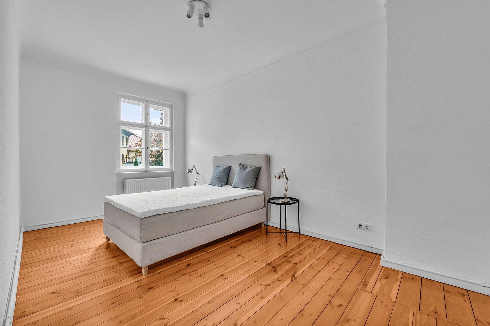 Predaj bytu 2-izbový 69 m², Berlin, Berlín Predaj bytu 2-izbový 69 m², Berlin, Berlín