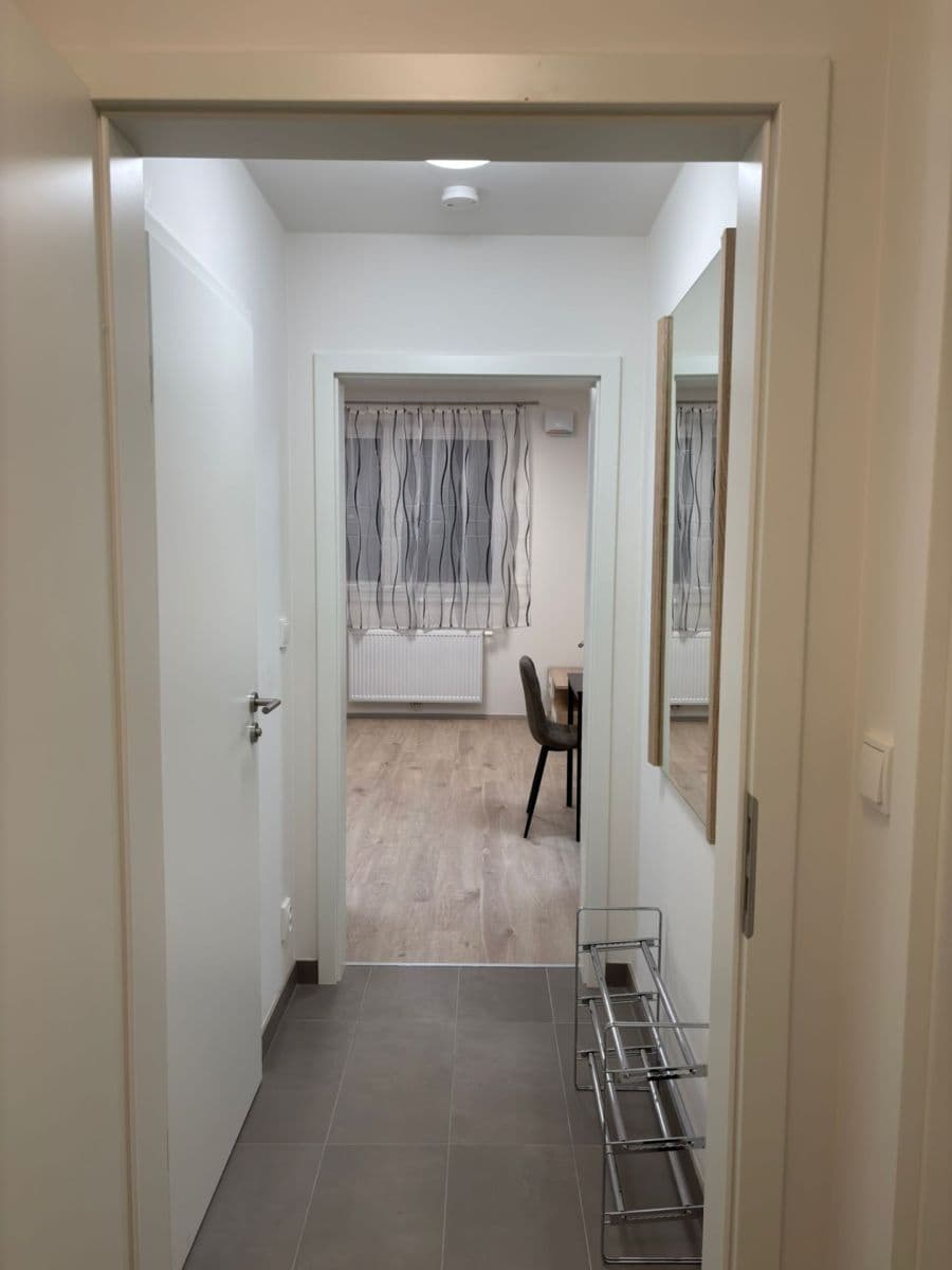 Prenájom bytu 1-izbový 26 m², Augustina Lukeše, Brandýs nad Labem-Stará Boleslav, Středočeský kraj Prenájom bytu 1-izbový 26 m², Augustina Lukeše, Brandýs nad Labem-Stará Boleslav, Středočeský kraj