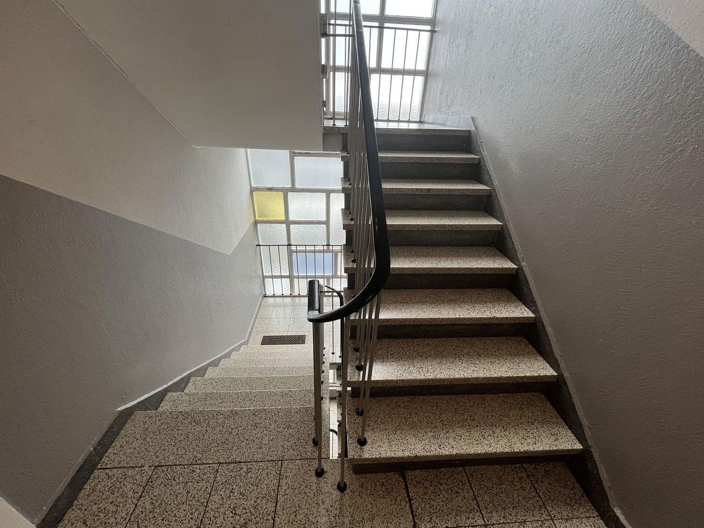 Prenájom bytu 1-izbový 45 m², Mainstraße 2, Heiligenhaus, Severné Porýnie - Westfálsko Prenájom bytu 1-izbový 45 m², Mainstraße 2, Heiligenhaus, Severné Porýnie - Westfálsko