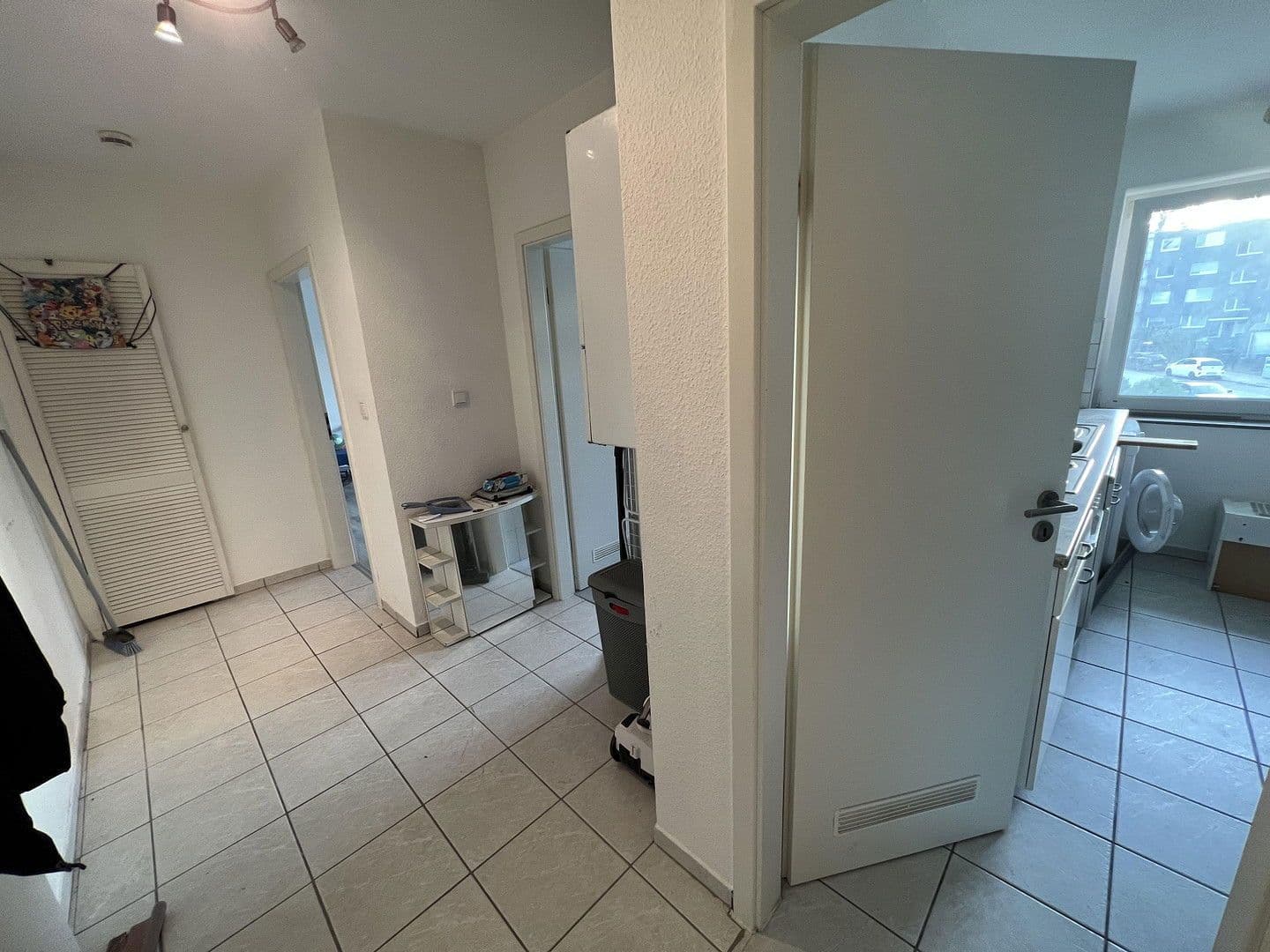 Prenájom bytu 1-izbový 45 m², Mainstraße 2, Heiligenhaus, Severné Porýnie - Westfálsko Prenájom bytu 1-izbový 45 m², Mainstraße 2, Heiligenhaus, Severné Porýnie - Westfálsko