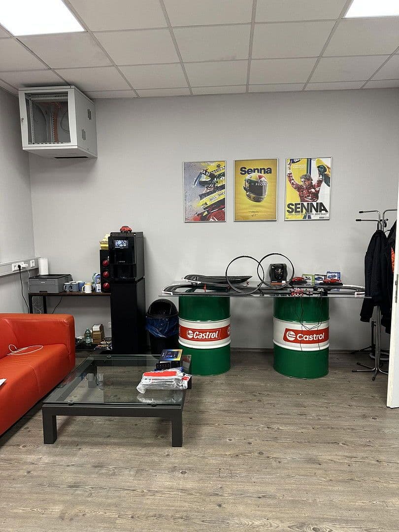 Prenájom nebytového priestoru 323 m², Wiescherstrasse 11b, Wuppertal, Severné Porýnie - Westfálsko Prenájom nebytového priestoru 323 m², Wiescherstrasse 11b, Wuppertal, Severné Porýnie - Westfálsko