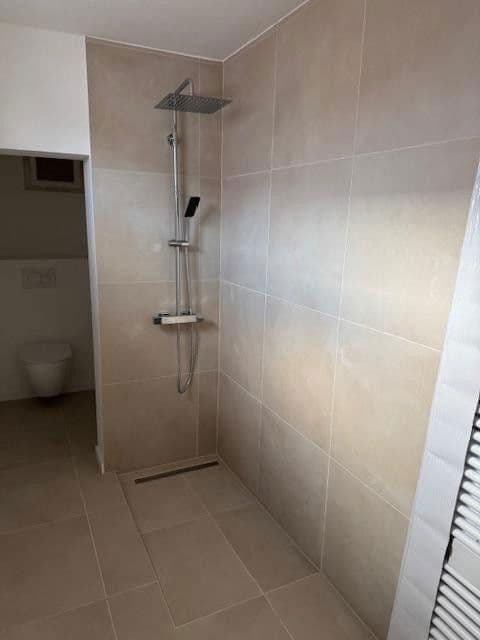 Predaj domu 120 m², pozemek 250 m², Lehrgasse 6, Herxheim bei Landau/Pfalz, Porýnie-Falcko Predaj domu 120 m², pozemek 250 m², Lehrgasse 6, Herxheim bei Landau/Pfalz, Porýnie-Falcko