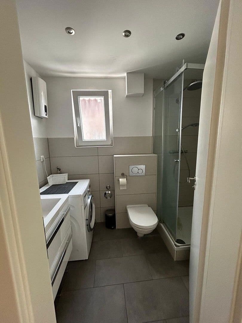 Prenájom bytu 2-izbový 55 m², Fasanenstraße 18, Mannheim, Bádensko-Wurttembersko Prenájom bytu 2-izbový 55 m², Fasanenstraße 18, Mannheim, Bádensko-Wurttembersko