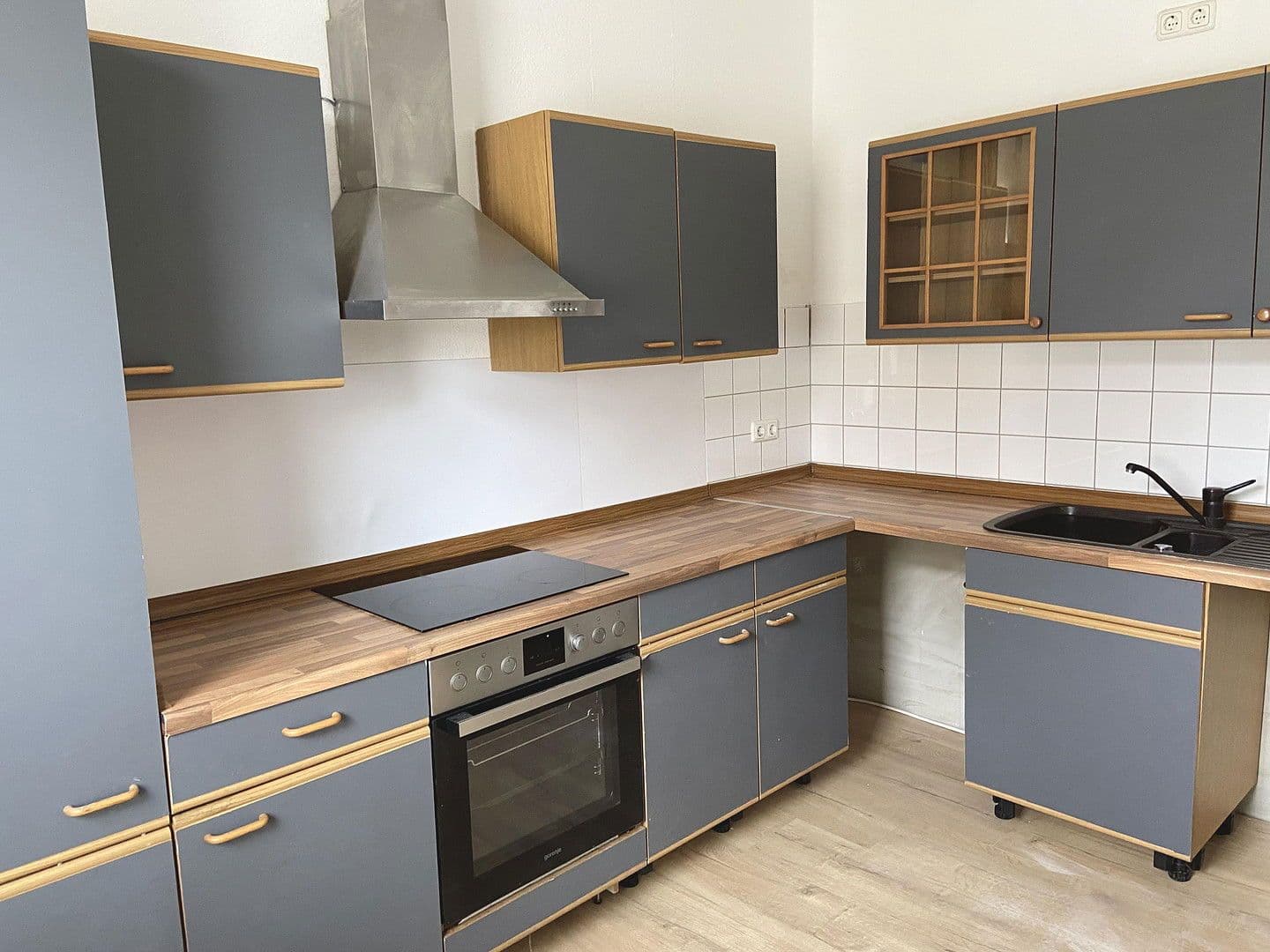Prenájom bytu 3-izbový 64 m², Osningstr. 20, Osnabrück, Dolné Sasko Prenájom bytu 3-izbový 64 m², Osningstr. 20, Osnabrück, Dolné Sasko