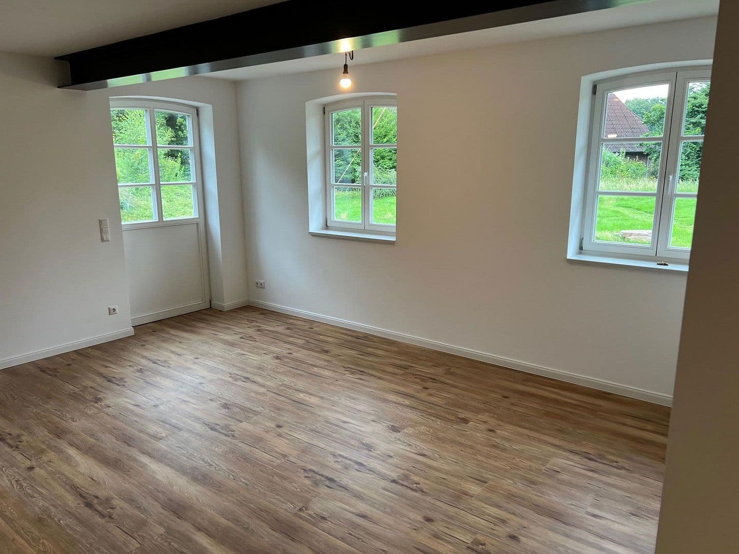 Prenájom bytu 3-izbový 100 m², Rahlstedter Dorfplatz 4, Hamburg, Hamburg Prenájom bytu 3-izbový 100 m², Rahlstedter Dorfplatz 4, Hamburg, Hamburg