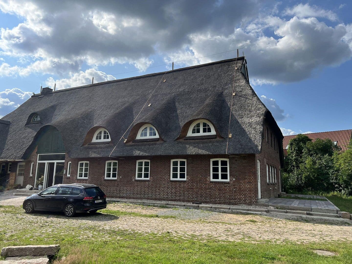 Prenájom bytu 3-izbový 100 m², Rahlstedter Dorfplatz 4, Hamburg, Hamburg Prenájom bytu 3-izbový 100 m², Rahlstedter Dorfplatz 4, Hamburg, Hamburg