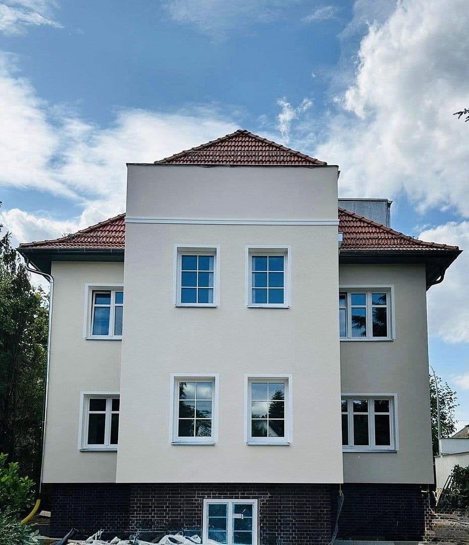 Prenájom bytu 3-izbový 92 m², Berlin, Berlín Prenájom bytu 3-izbový 92 m², Berlin, Berlín