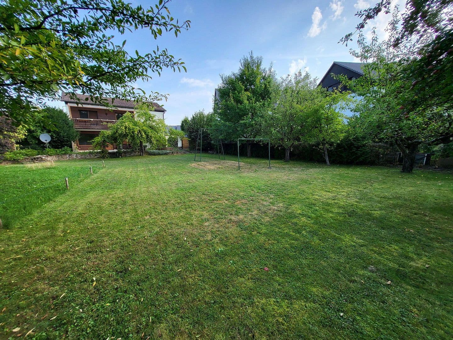 Predaj pozemku 1.315 m², Schloßweg 27, Marloffstein, Bavorsko Predaj pozemku 1.315 m², Schloßweg 27, Marloffstein, Bavorsko