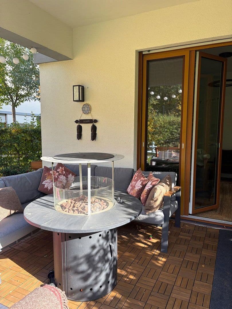 Predaj bytu 3-izbový 100 m², Berlin, Berlín Predaj bytu 3-izbový 100 m², Berlin, Berlín