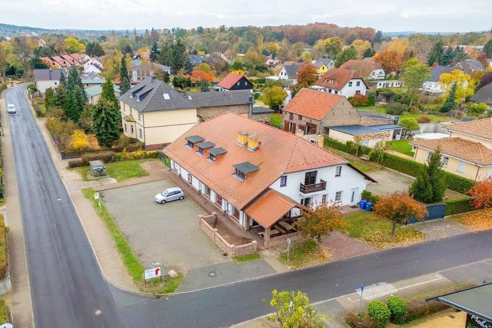 Predaj domu 550 m², pozemek 1.409 m², Werder (Havel), Brandenbursko Predaj domu 550 m², pozemek 1.409 m², Werder (Havel), Brandenbursko