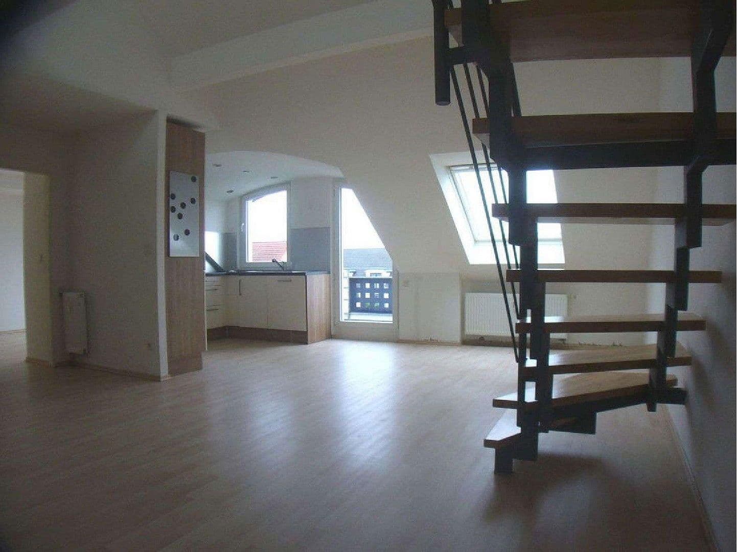 Prenájom bytu 3-izbový 76 m², Holzweg 76, Dinslaken, Severné Porýnie - Westfálsko Prenájom bytu 3-izbový 76 m², Holzweg 76, Dinslaken, Severné Porýnie - Westfálsko