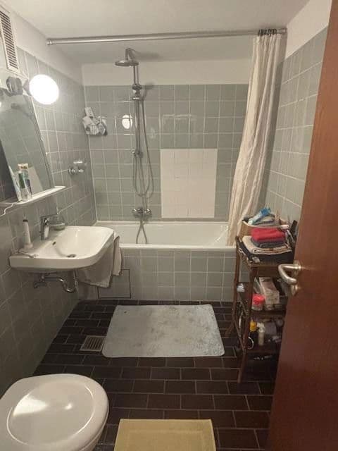 Prenájom bytu 3-izbový 83 m², München, Bavorsko Prenájom bytu 3-izbový 83 m², München, Bavorsko