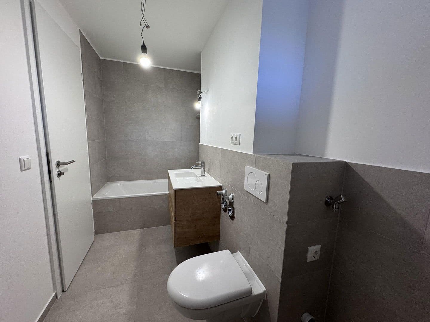 Predaj bytu 3-izbový 73 m², Oberländerstraße 33, München, Bavorsko Predaj bytu 3-izbový 73 m², Oberländerstraße 33, München, Bavorsko