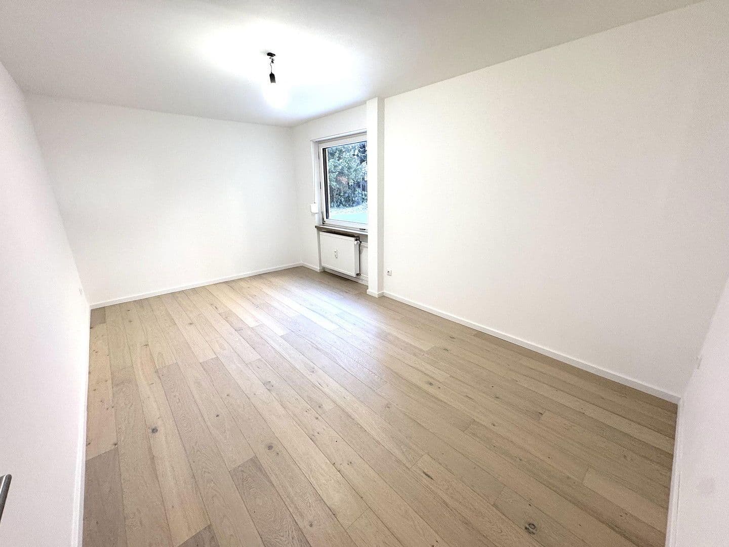 Predaj bytu 3-izbový 73 m², Oberländerstraße 33, München, Bavorsko Predaj bytu 3-izbový 73 m², Oberländerstraße 33, München, Bavorsko