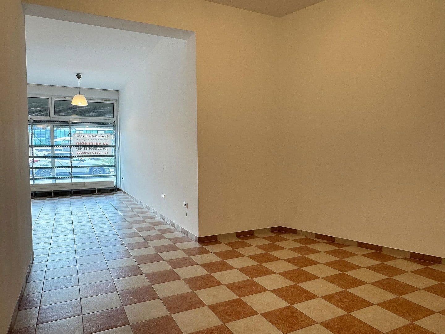 Predaj nebytového priestoru 76 m², Weiserstraße 28, Salzburg, Salzbursko Predaj nebytového priestoru 76 m², Weiserstraße 28, Salzburg, Salzbursko
