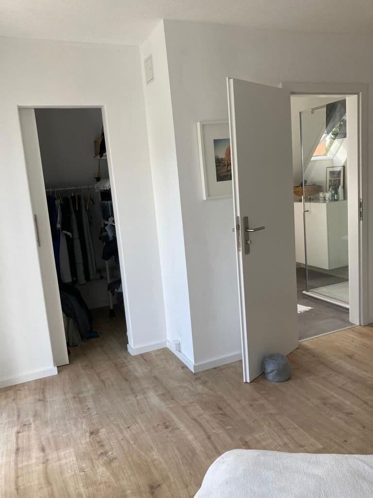 Predaj domu 137 m², pozemek 376 m², Durmersheim, Bádensko-Wurttembersko Predaj domu 137 m², pozemek 376 m², Durmersheim, Bádensko-Wurttembersko