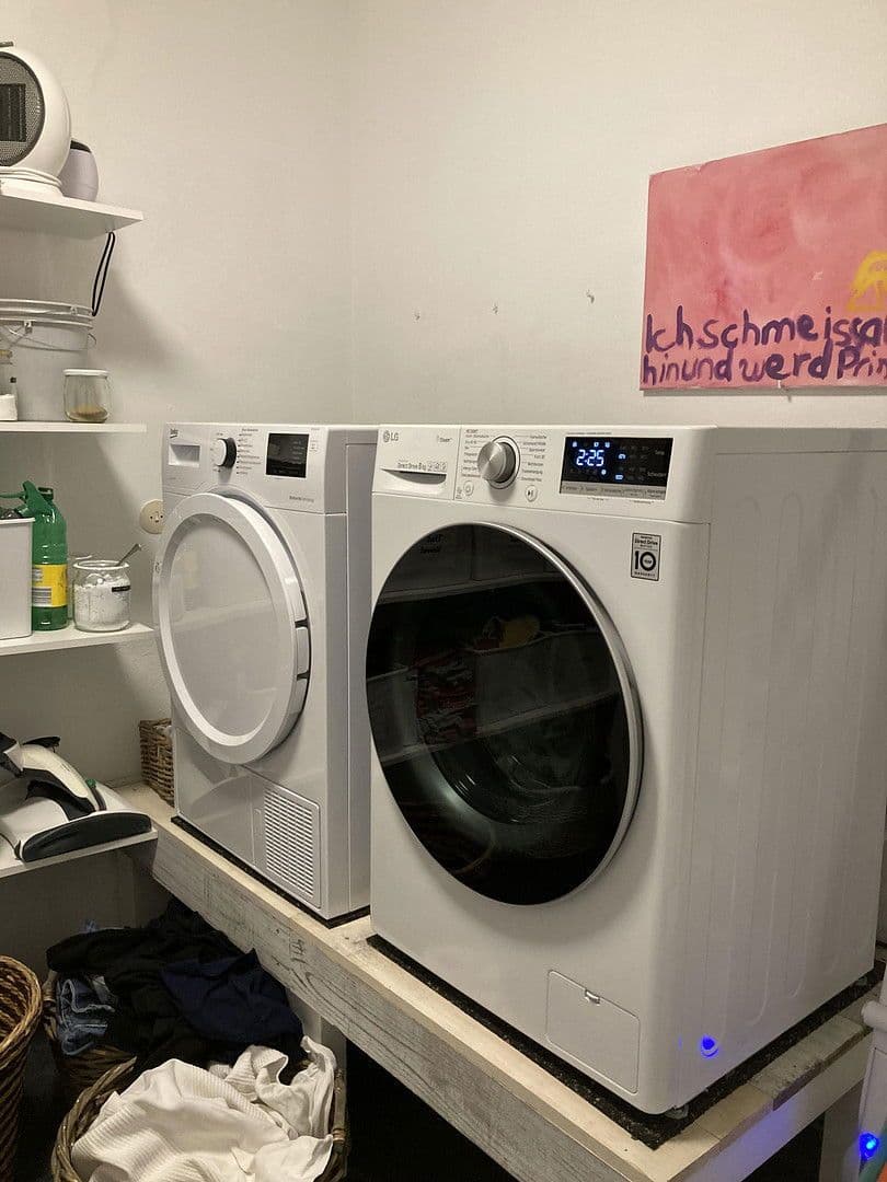 Predaj domu 137 m², pozemek 376 m², Durmersheim, Bádensko-Wurttembersko Predaj domu 137 m², pozemek 376 m², Durmersheim, Bádensko-Wurttembersko