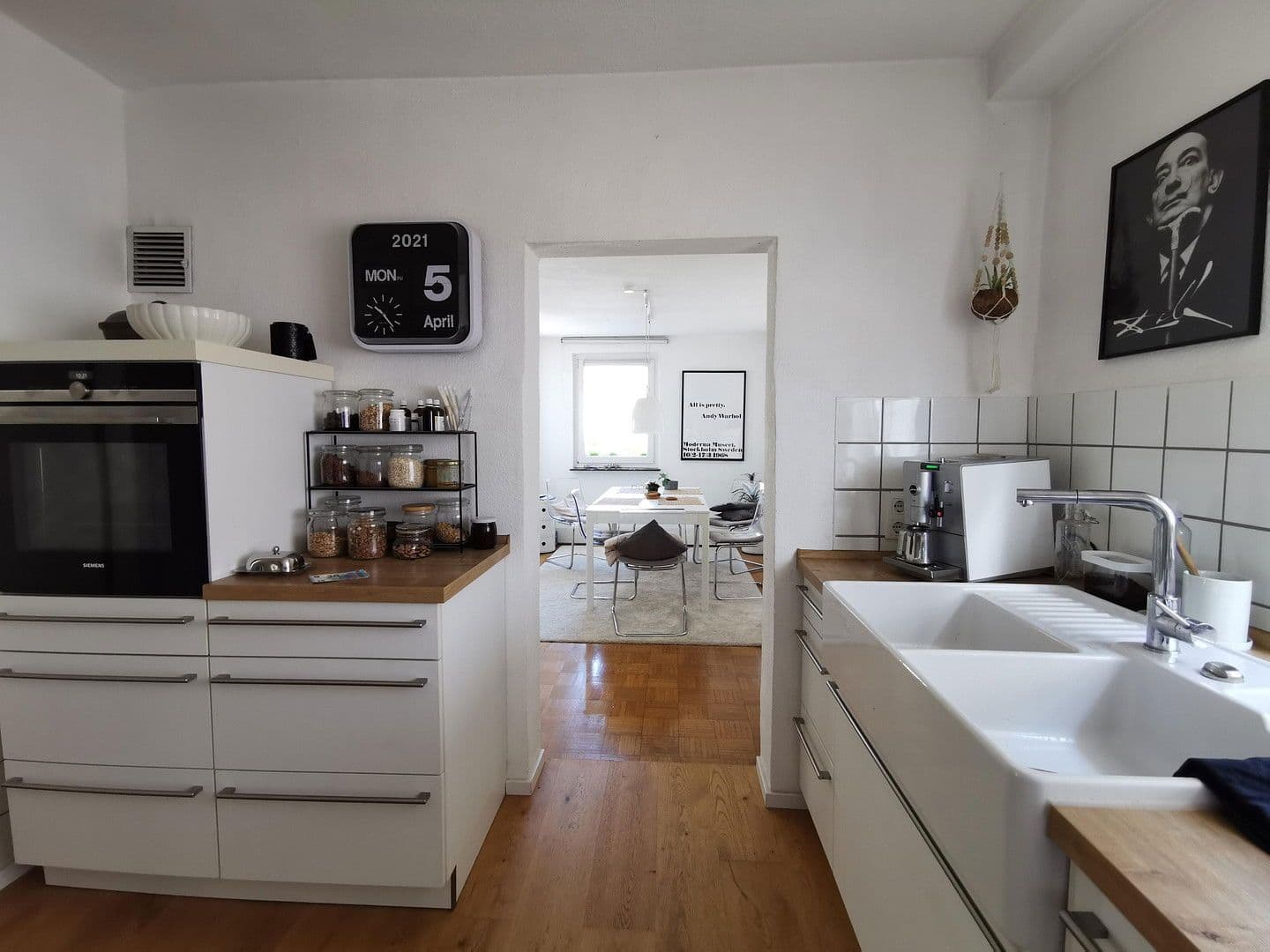 Predaj domu 137 m², pozemek 376 m², Durmersheim, Bádensko-Wurttembersko Predaj domu 137 m², pozemek 376 m², Durmersheim, Bádensko-Wurttembersko