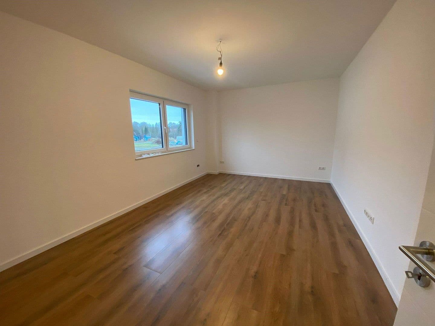 Predaj domu 138 m², pozemek 308 m², Südheide, Dolné Sasko Predaj domu 138 m², pozemek 308 m², Südheide, Dolné Sasko