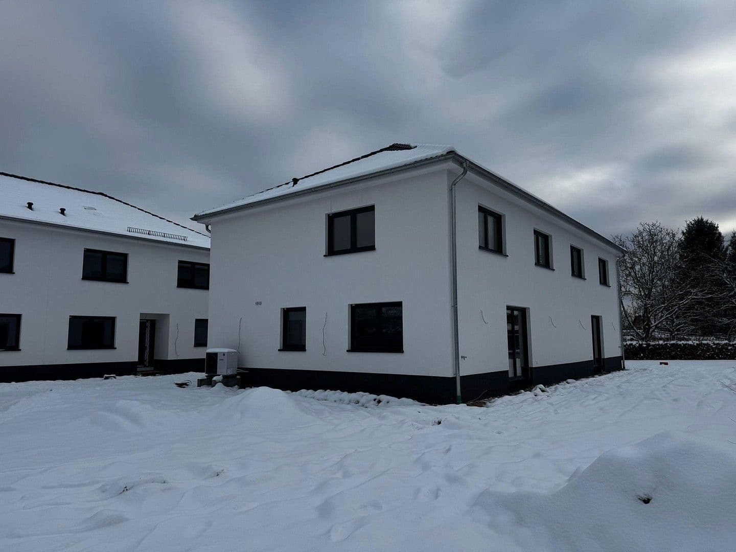 Predaj domu 138 m², pozemek 308 m², Südheide, Dolné Sasko Predaj domu 138 m², pozemek 308 m², Südheide, Dolné Sasko