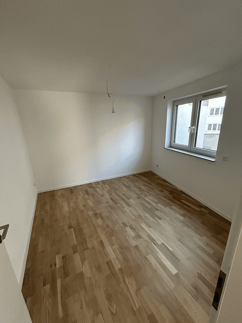 Prenájom bytu 2-izbový 40 m², Mannheim, Bádensko-Wurttembersko Prenájom bytu 2-izbový 40 m², Mannheim, Bádensko-Wurttembersko