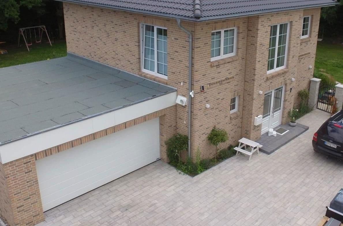 Predaj domu 135 m², pozemek 1.291 m², Schwarzenbek, Šlezvicko-Holštajnsko Predaj domu 135 m², pozemek 1.291 m², Schwarzenbek, Šlezvicko-Holštajnsko