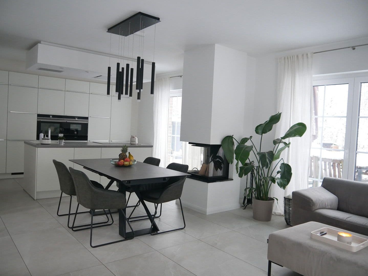 Predaj domu 135 m², pozemek 1.291 m², Schwarzenbek, Šlezvicko-Holštajnsko Predaj domu 135 m², pozemek 1.291 m², Schwarzenbek, Šlezvicko-Holštajnsko