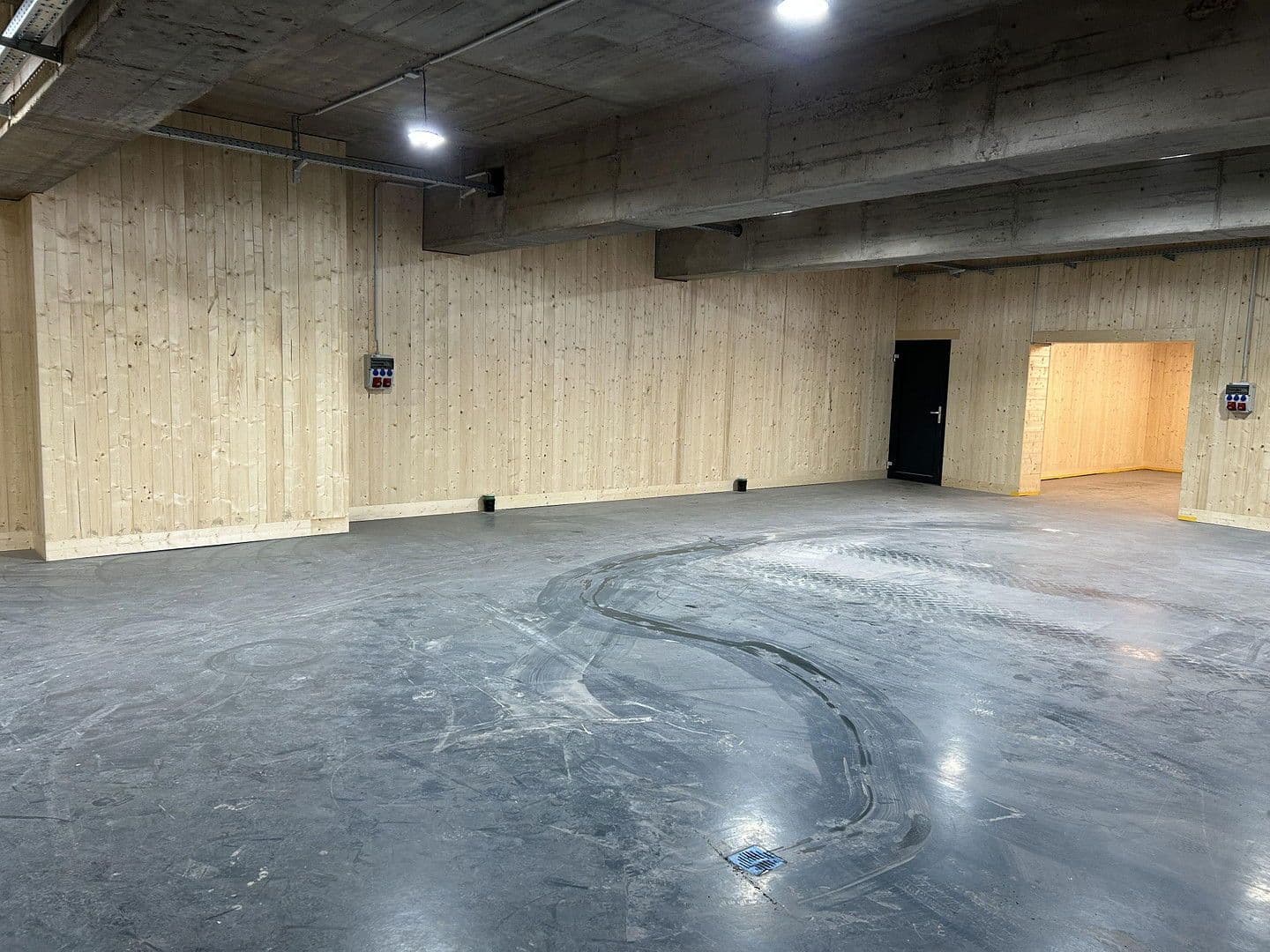 Prenájom nebytového priestoru 250 m², Schöllkrippen, Bavorsko Prenájom nebytového priestoru 250 m², Schöllkrippen, Bavorsko